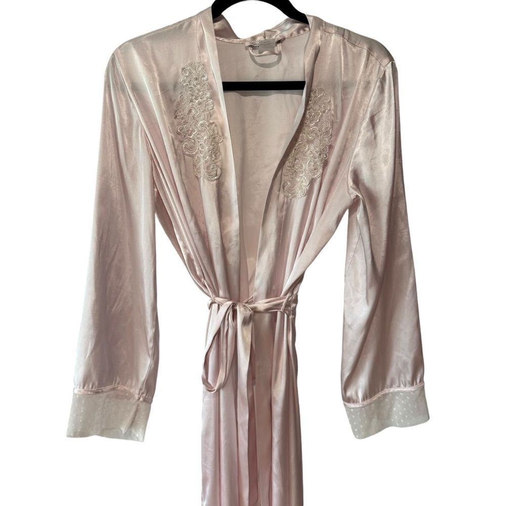 Linea Donatella Vintage Old Hollywood Pearl Lace Satin Long Robe - Picture 3 of 11